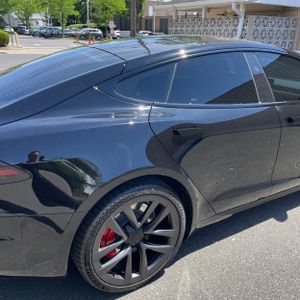 TESLA MODEL S PLAID - 9
