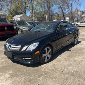 MERCEDES-BENZ E-CLASS - 1