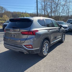 HYUNDAI SANTA FE SE 2.4L - 8