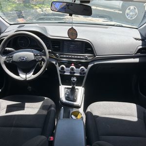 صورة مصغرة 35 لـ 2019 Hyundai ELANTRA SEL