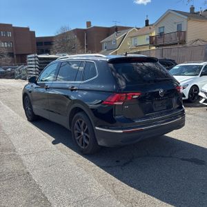 VOLKSWAGEN TIGUAN SE - 5