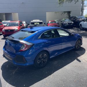 صورة 8 لـ 2018 Honda CIVIC EX