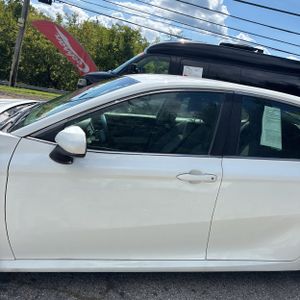 2018 Toyota CAMRY LE — фото 4