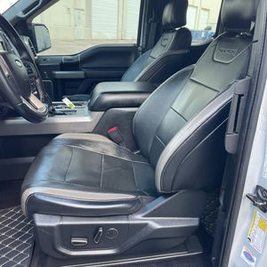 صورة مصغرة 36 لـ 2017 FORD F-150 RAPTOR