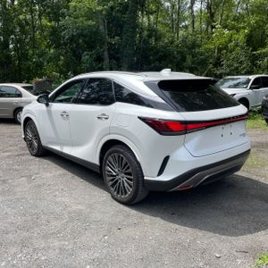 صورة 5 لـ 2024 Lexus RX 350 LUXURY
