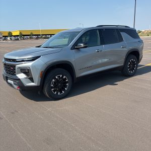 صورة 1 لـ 2025 Chevrolet TRAVERSE Z71