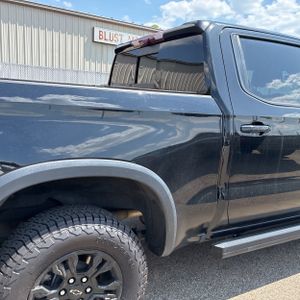 CHEVROLET SILVERADO 1500 ZR2 - 9