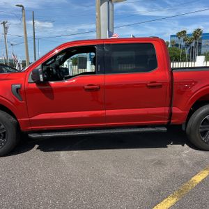 FORD F-150 XLT - 4