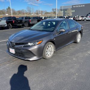 TOYOTA CAMRY - 1