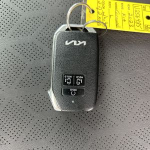صورة مصغرة 53 لـ 2023 KIA CARNIVAL LX