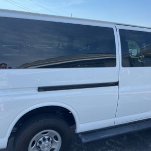 CHEVROLET EXPRESS LS 3500 - 9