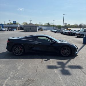 CHEVROLET CORVETTE STINGRAY - 10