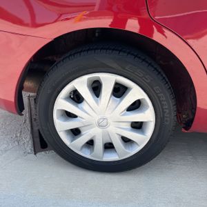 صورة 19 لـ 2012 Nissan VERSA 1.6 SV