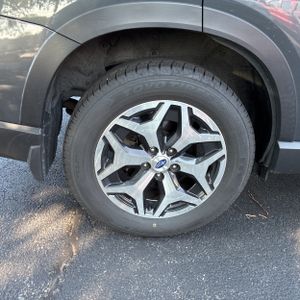 صورة مصغرة 19 لـ 2020 Subaru FORESTER PREMIUM