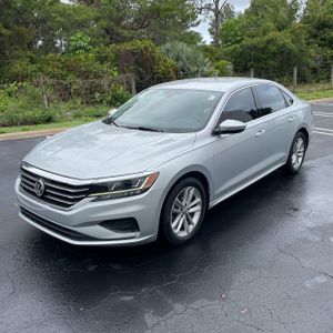 VOLKSWAGEN PASSAT SE - 1