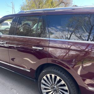 LINCOLN NAVIGATOR RESERVE - 6
