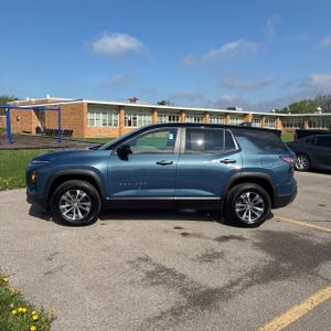 CHEVROLET EQUINOX LT - 3