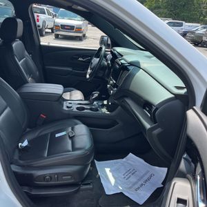 صورة مصغرة 33 لـ 2023 Chevrolet TRAVERSE RS
