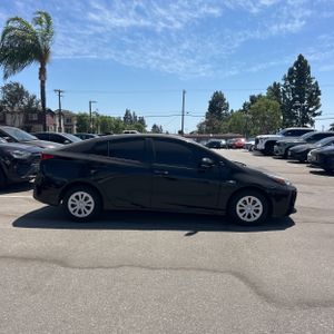 2022 Toyota PRIUS LE — фото 10