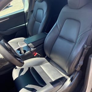 صورة مصغرة 32 لـ 2024 Tesla MODEL Y LONG RANGE