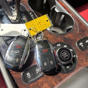 2017 Bentley BENTAYGA BASE — фото 54