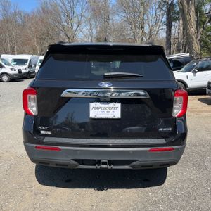 FORD EXPLORER XLT - 7