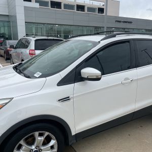 FORD ESCAPE SEL - 2