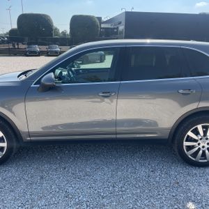 صورة 4 لـ 2016 Porsche CAYENNE BASE