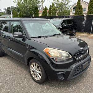 2013 KIA SOUL + thumbnail 13
