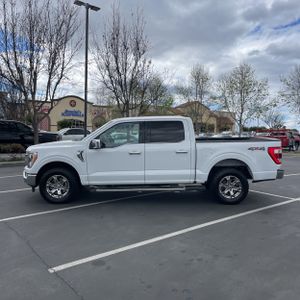 FORD F-150 LARIAT - 3