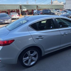 2014 Acura ILX 2.0L 照片 8