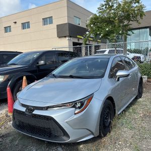 صورة 1 لـ 2021 Toyota COROLLA LE