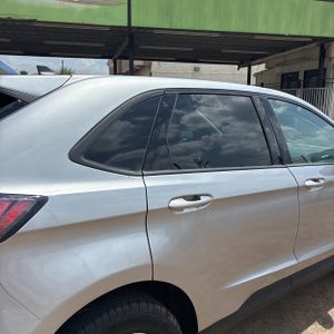 صورة 9 لـ 2020 FORD EDGE SE
