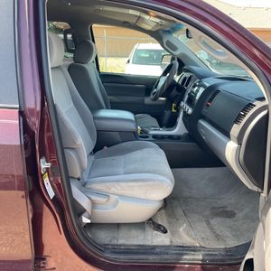 2009 Toyota SEQUOIA SR5 缩略图 30