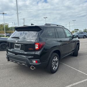HONDA PASSPORT TRAILSPORT - 8