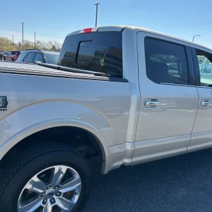 FORD F-150 PLATINUM - 9