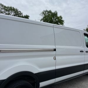 FORD TRANSIT 150 - 9