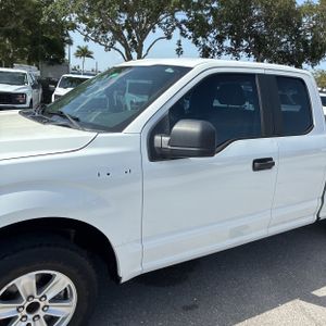 صورة 2 لـ 2018 FORD F-150 XL