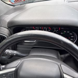صورة 60 لـ 2021 Chevrolet SILVERADO 1500 RST