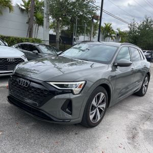 AUDI Q8 E-TRON QUATTRO PREMIUM - 1