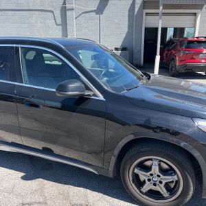 2025 BMW X1 XDRIVE28I — миниатюра 13