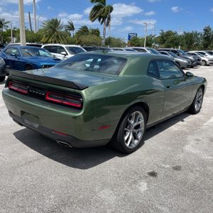 DODGE CHALLENGER GT - 8