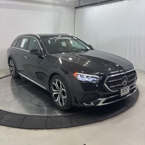 MERCEDES-BENZ E-CLASS - 6