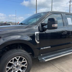 FORD F-250 SUPER DUTY LARIAT - 2