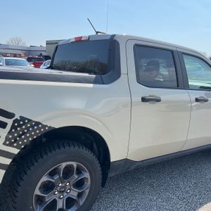 FORD MAVERICK XLT - 9