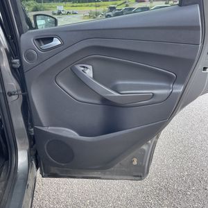 صورة مصغرة 74 لـ 2014 FORD ESCAPE SE
