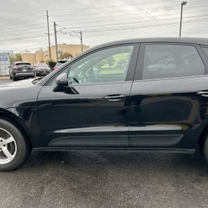 PORSCHE MACAN BASE - 4