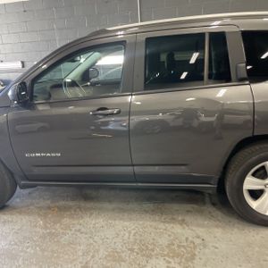 JEEP COMPASS - 4