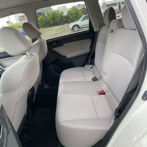 صورة 33 لـ 2015 Subaru FORESTER 2.5I PREMIUM
