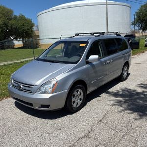 KIA SEDONA LX - 1